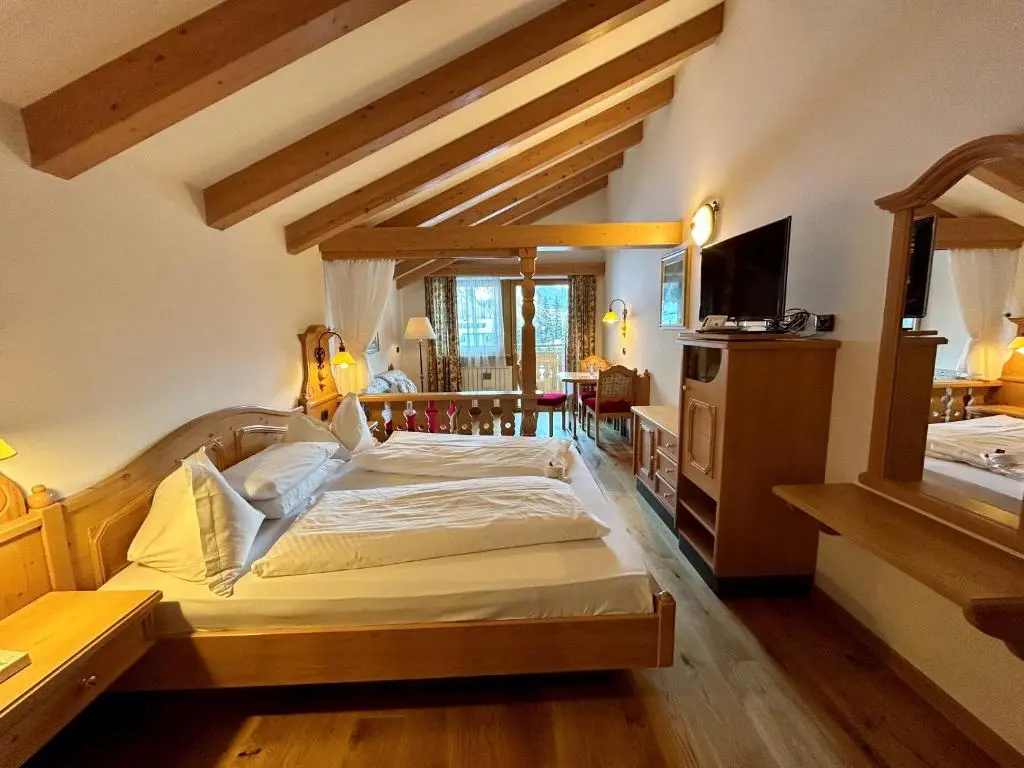 Comfort Double room (full double bed)
