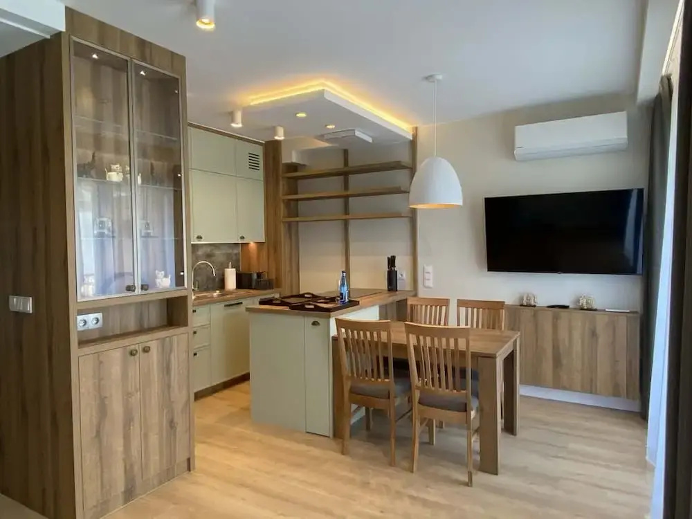 Junior Suite with balcony and with view