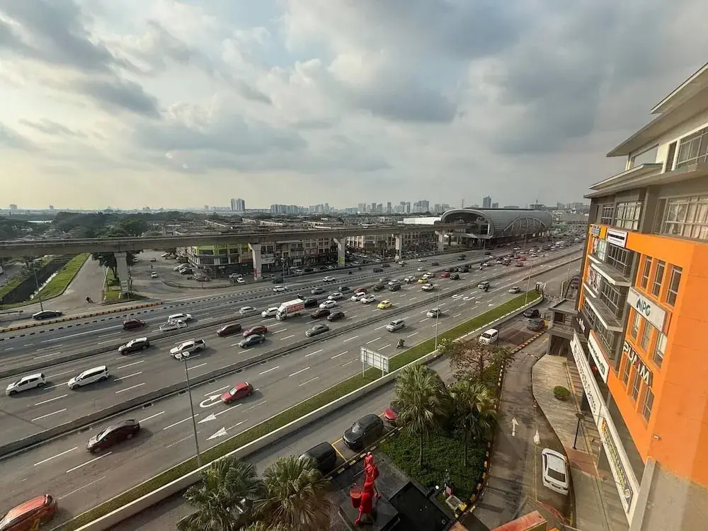 Signature Hotel Puchong@SetiaWalk by OYO Rooms