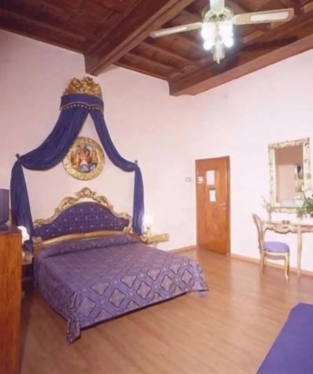 Quadruple room