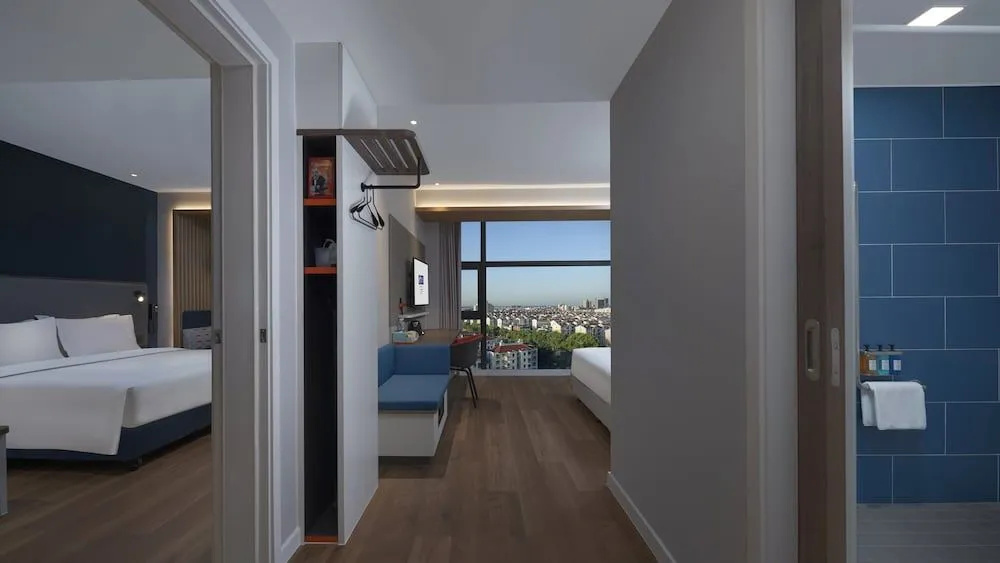 Balcony & Terrace