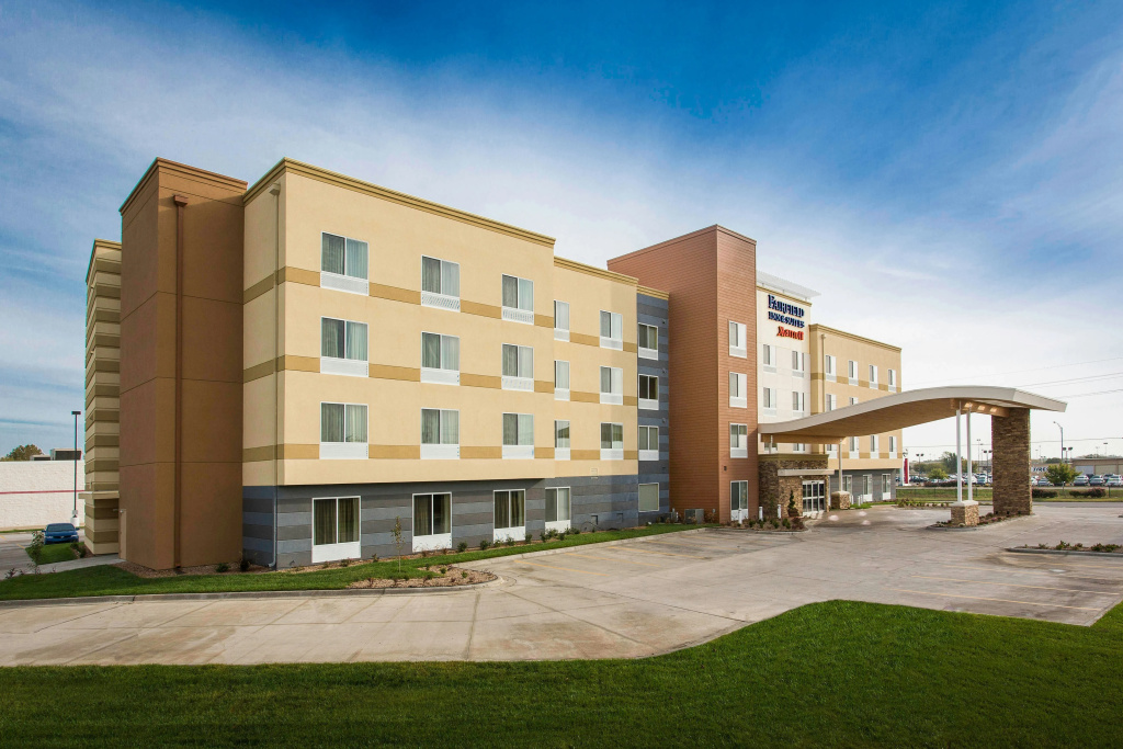 Fairfield Inn & Suites Hutchinson