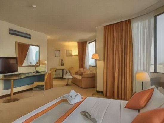 Al Diar Dana Hotel