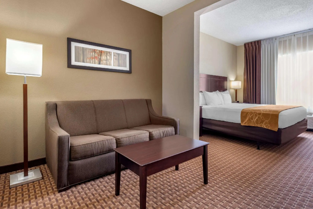 Economy room