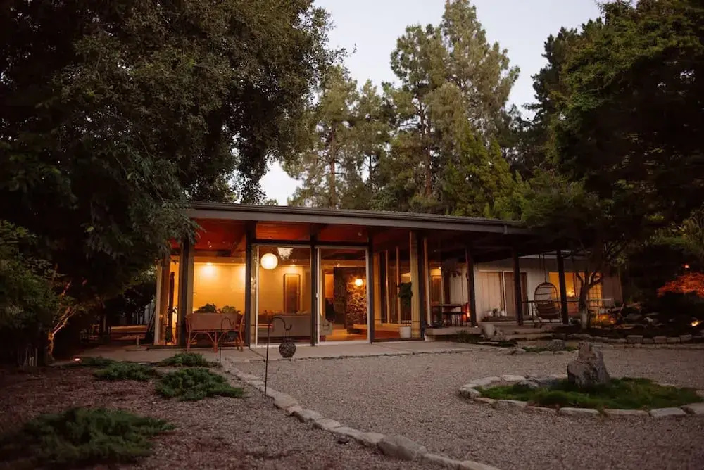 Zen Mountain Getaway w a Pool Hot Tub 5 Beds