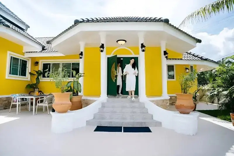 Villa Cavallo Chiangrai By Zuzu