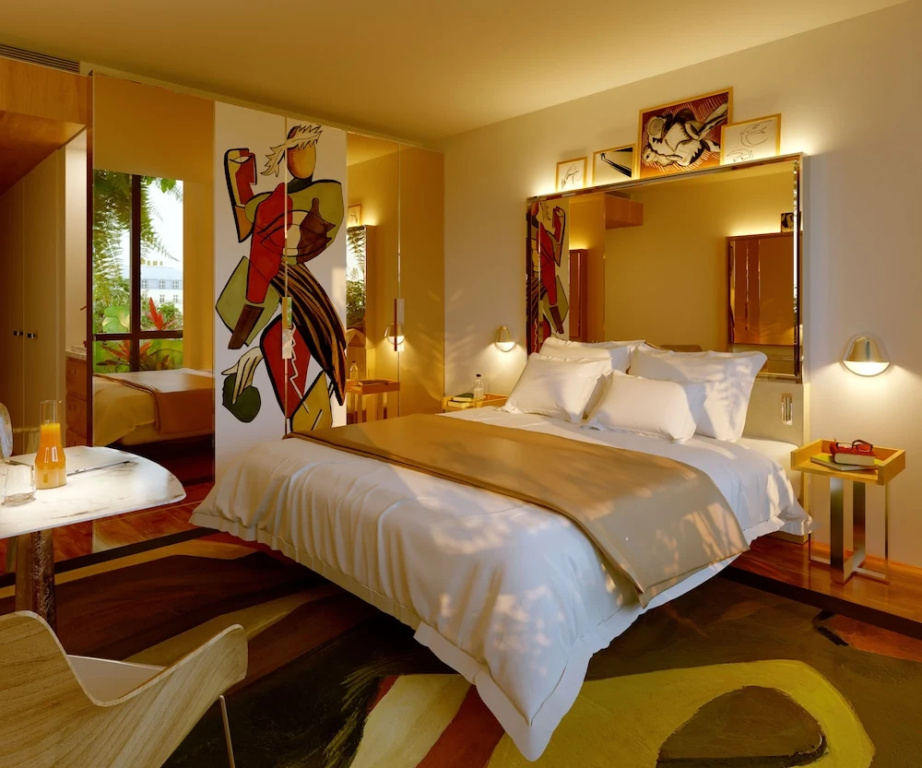 Superior Double room with balcony (full double bed)