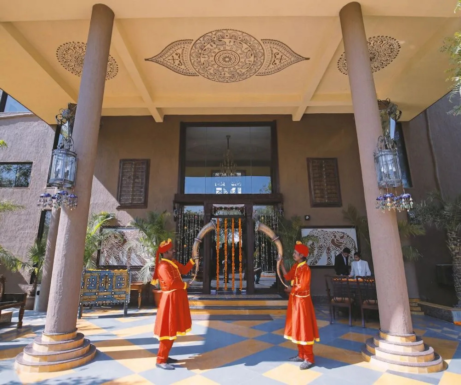 The Earth House Resort