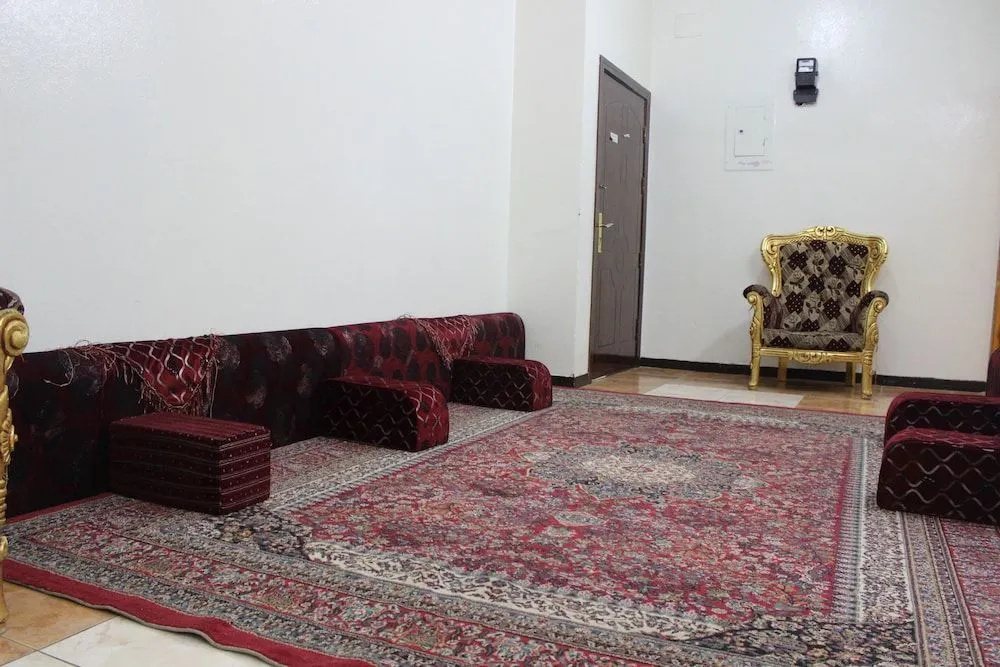 Al Eairy Furnished Apartments Al Baha 1 - фото 11