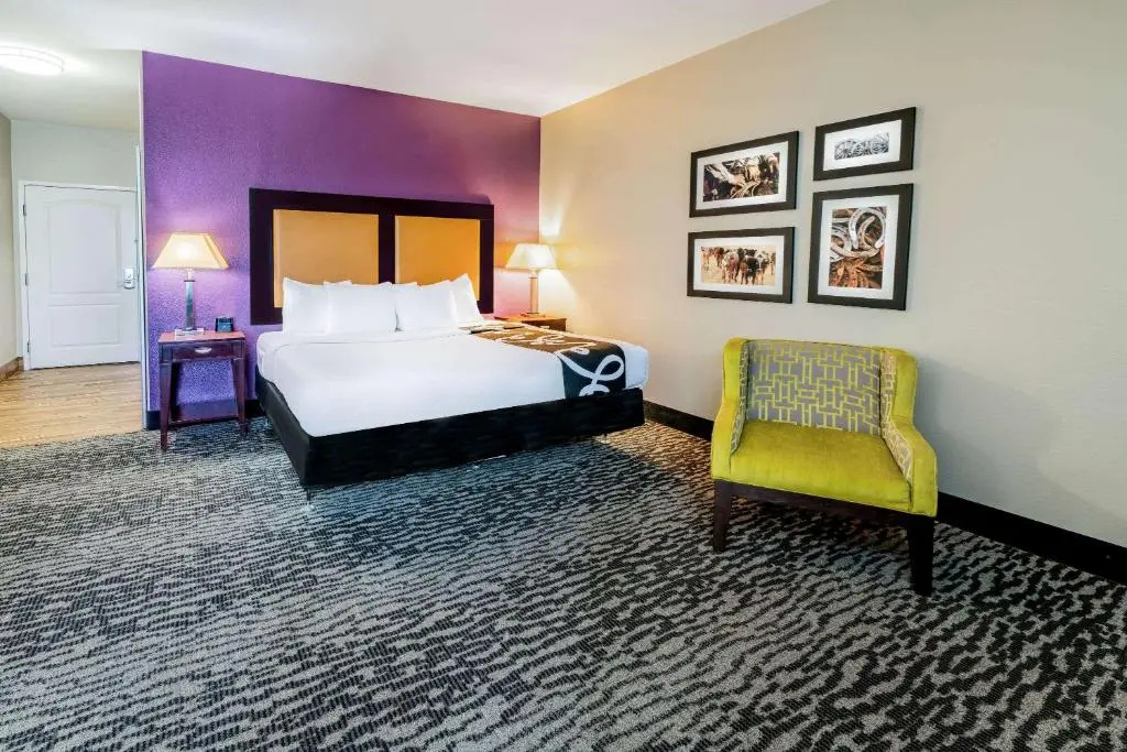 La Quinta Inn & Suites by Wyndham DFW Airport West - Bedford - Chambres