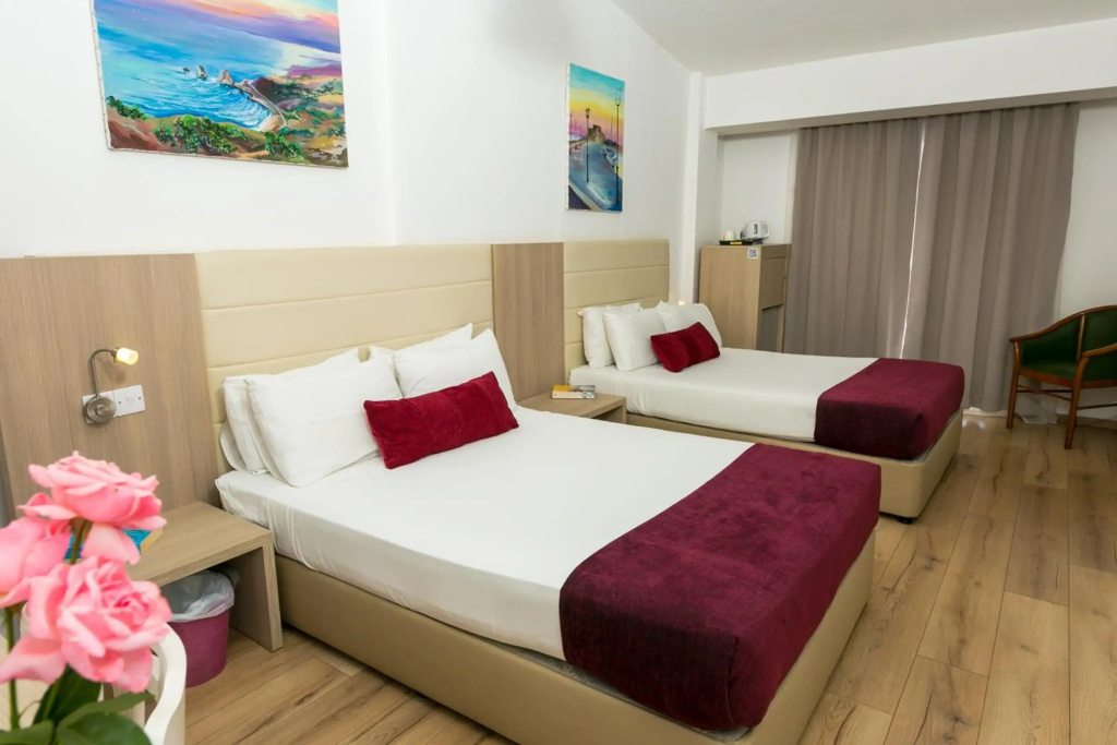 Fitos Inn Guest House - фото 6