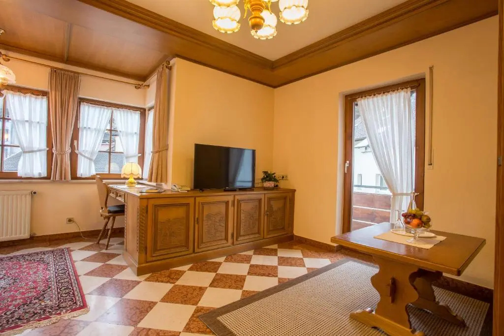 Hotel Hirsch - Chambres