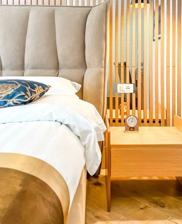 Deluxe Triple room with balcony and with sea view