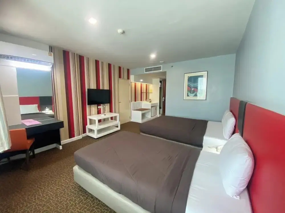 Thamrongin Hotel - Chambres