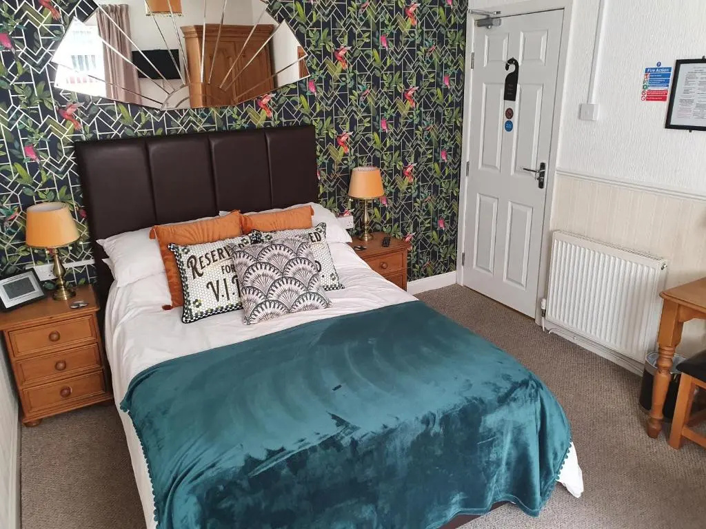 Superior Double Basement room (full double bed)