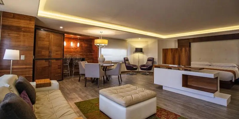 Standard Suite