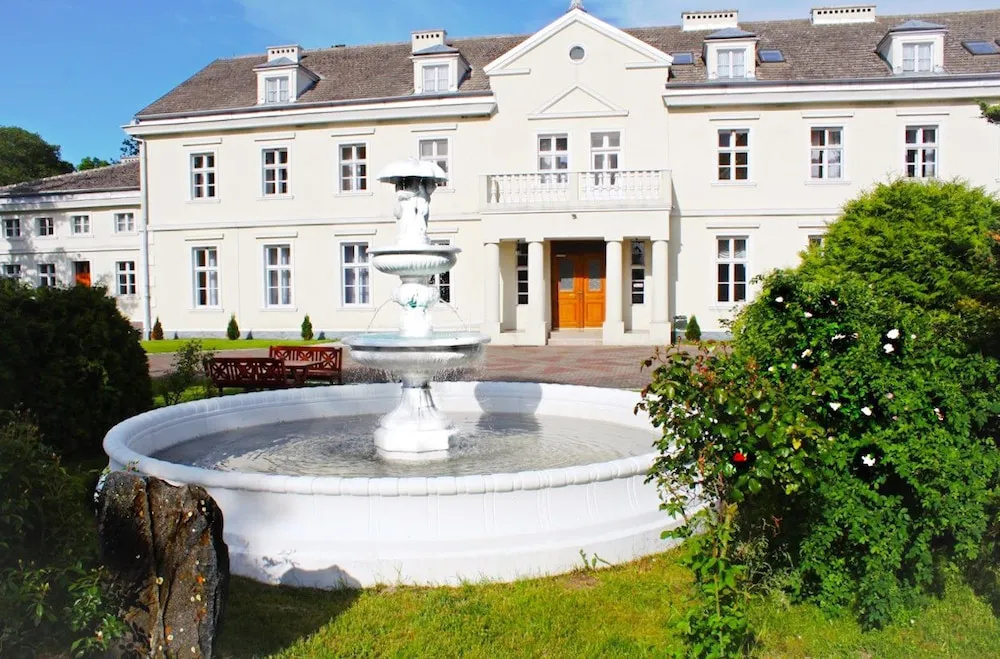 Hotel photo 1