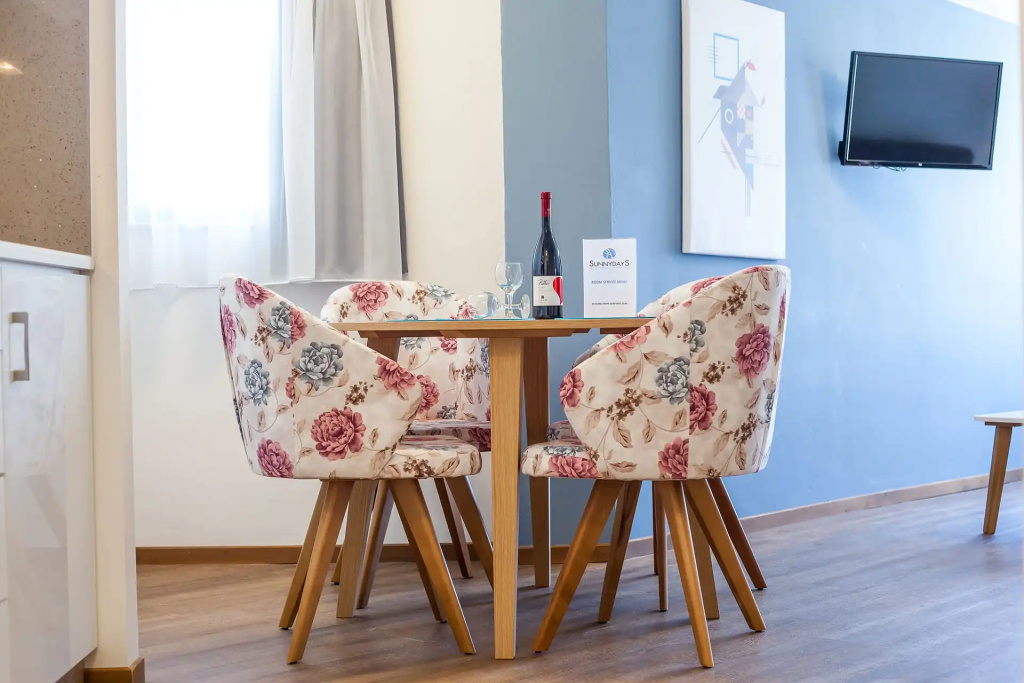 Sunny Days Hotel - Chambres