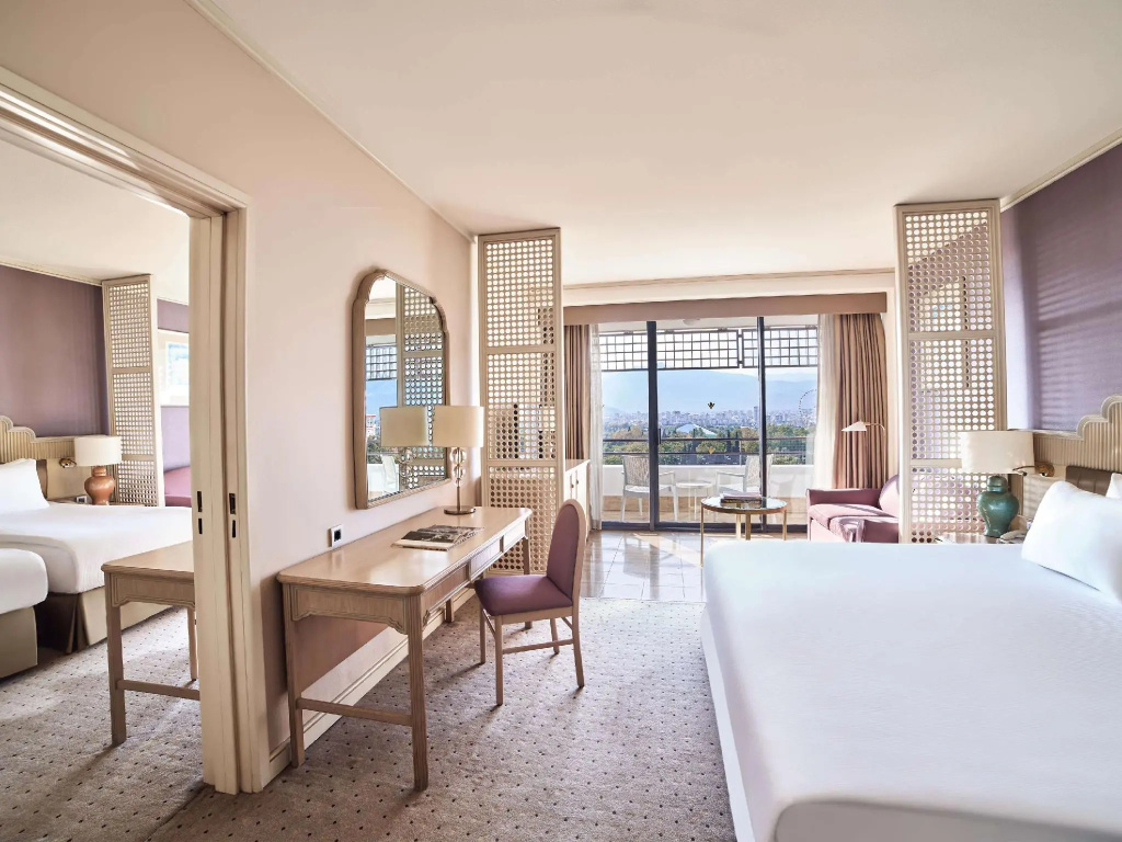 Connection Quadruple room with sea view