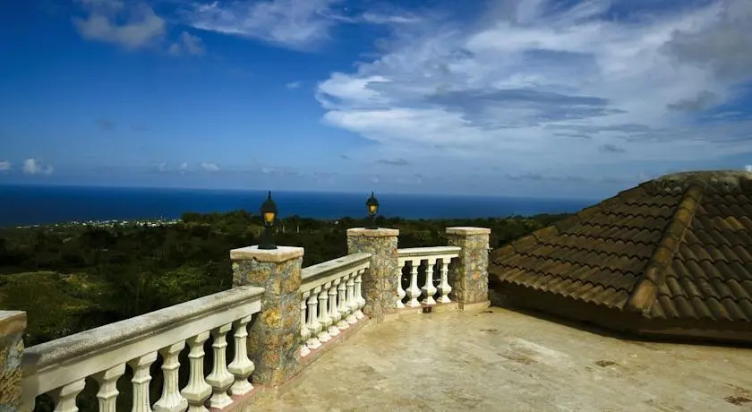 Golden Dolphin Villa 2