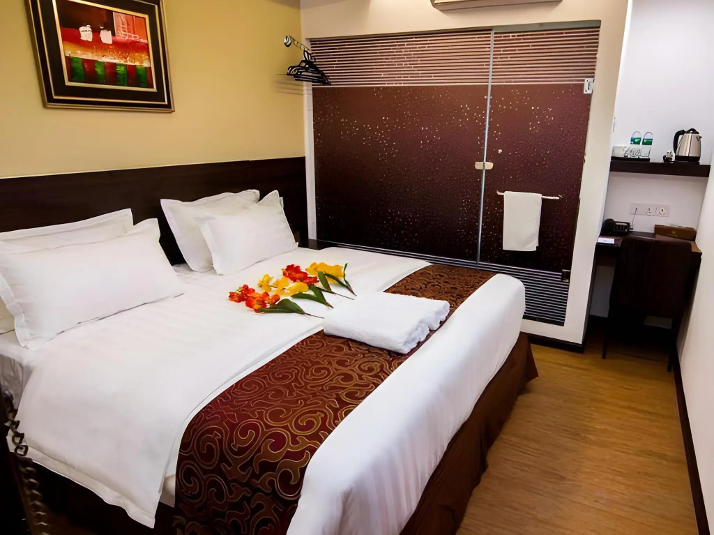J Suites Hotel - Général