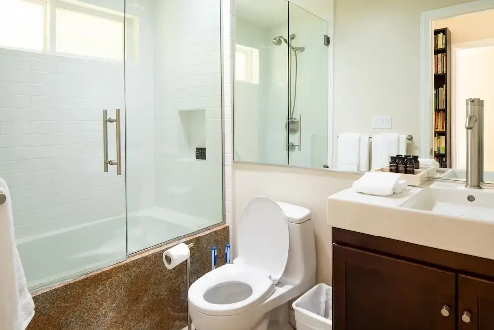 Piedra by AvantStay | Malibu Oasis w/ Patio & Spa
