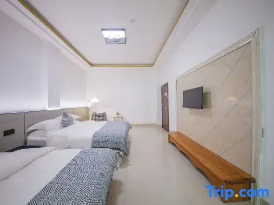 Standard Double Family room (twin beds)