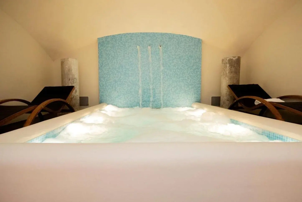 Hotel photo 30