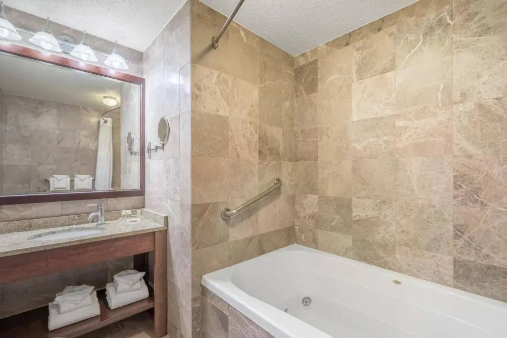 Holiday Inn Hyannis by IHG - Chambres