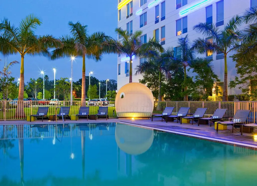 Element Miami Doral