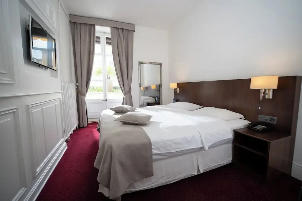 J5 Hotels Helvetie Montreux - Chambres
