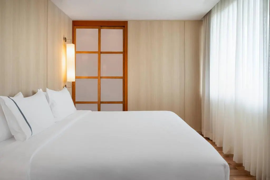 AC Hotel Málaga Palacio – Bild 5