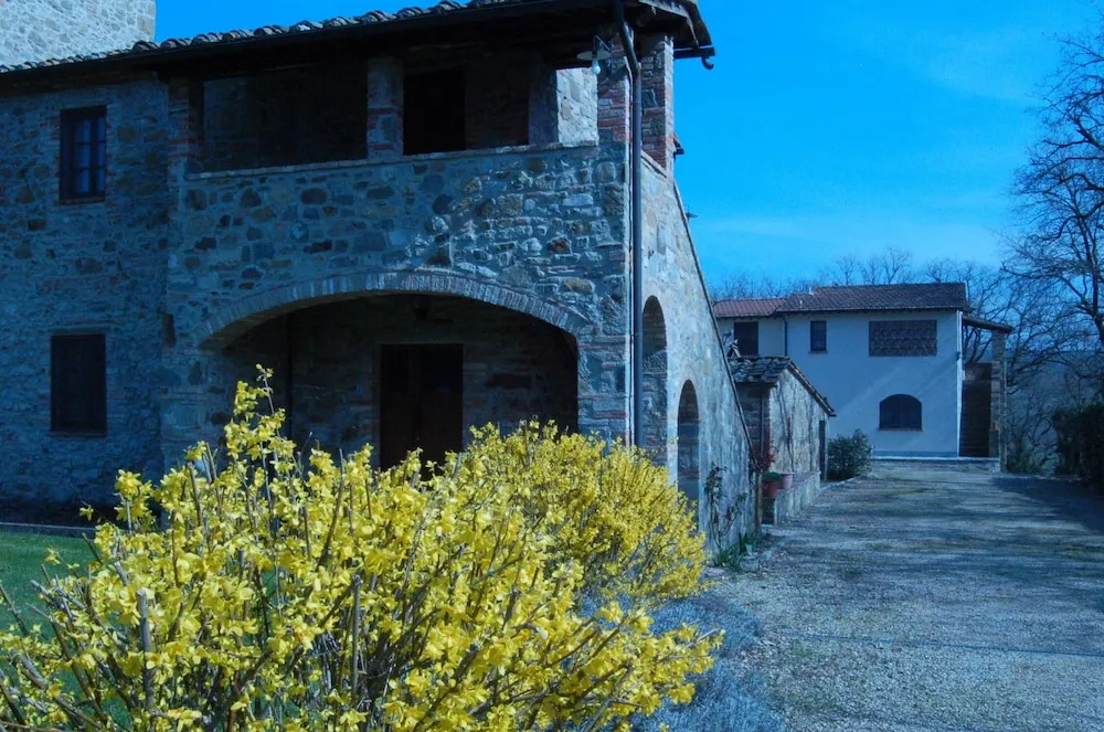 Two-room Apartment in the Middle of Tuscany