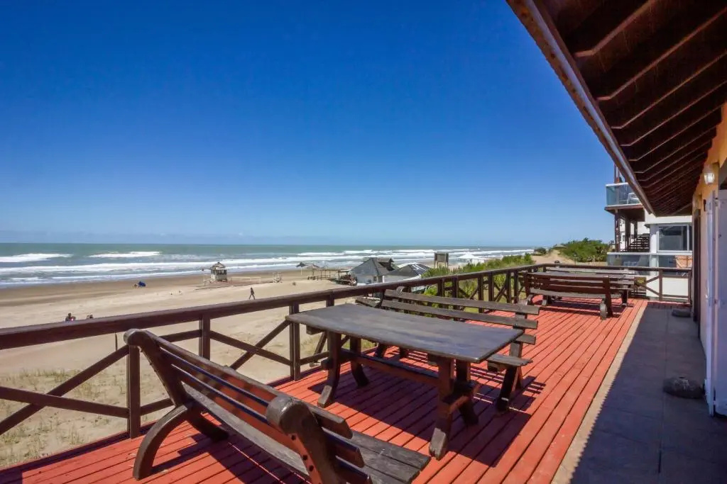 Apartment with sea view