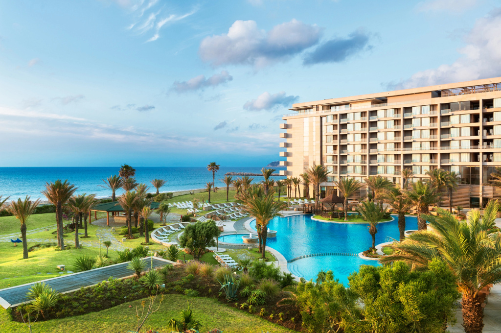 Beach & Waterfront