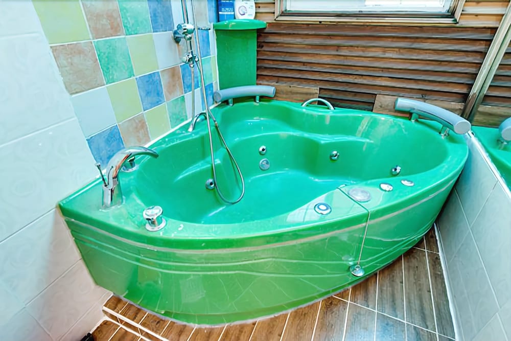 Yangyang Seorak Spa Herbvill Pension