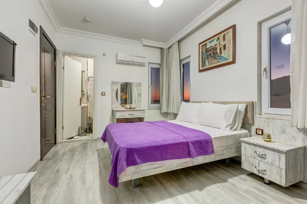 Standard room with balcony