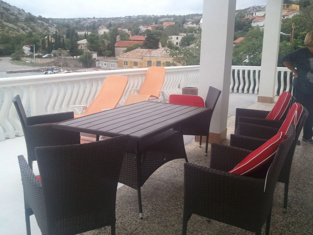 Holiday house Ivanka - 5m from sea: Cesarica, Riviera Senj