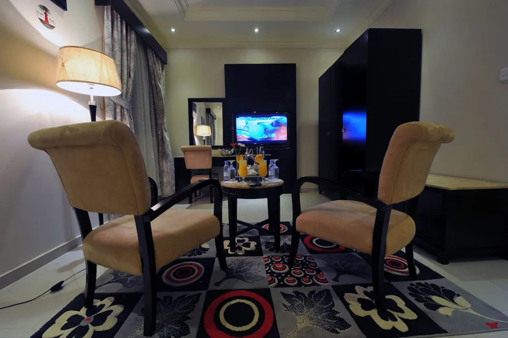 Hotel photo 11