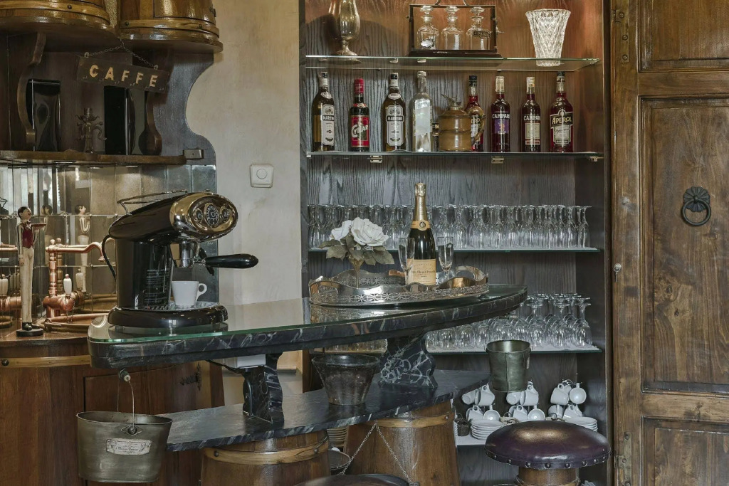 Palazzo Coli Bizzarrini Image 140