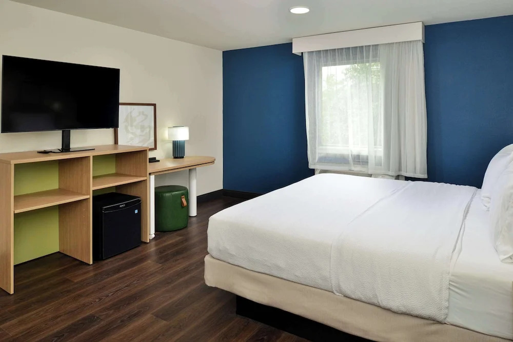 Двухместный номер Standard двуспальная кровать в Spark by Hilton Dallas Market Center