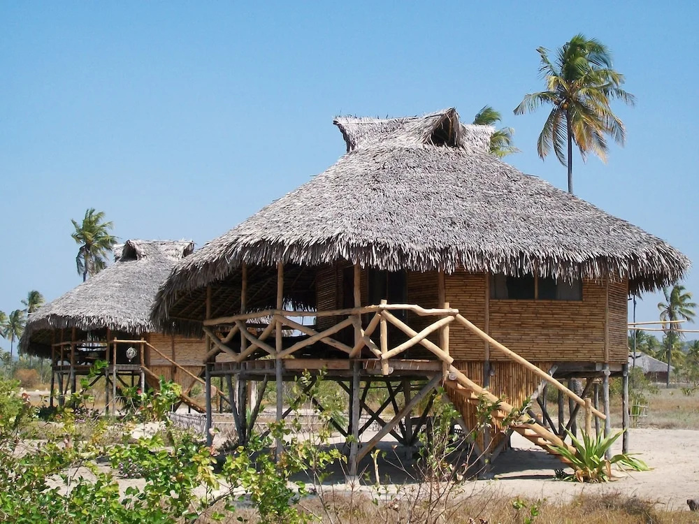 Bungalow with balcony