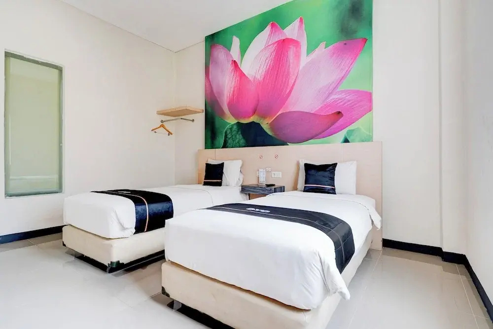Standard Double room with balcony (twin beds)