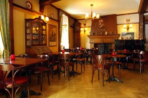 Royal Hotel-Restaurant Bonhomme - фото 17