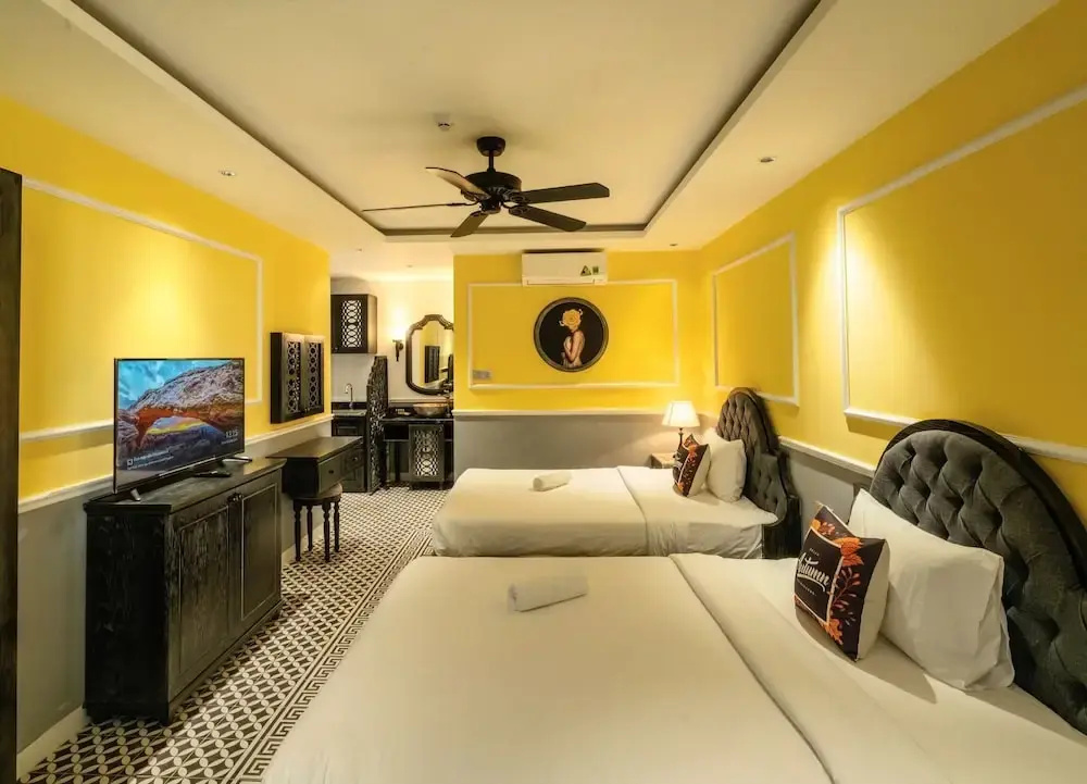 Deluxe Double room (twin beds)