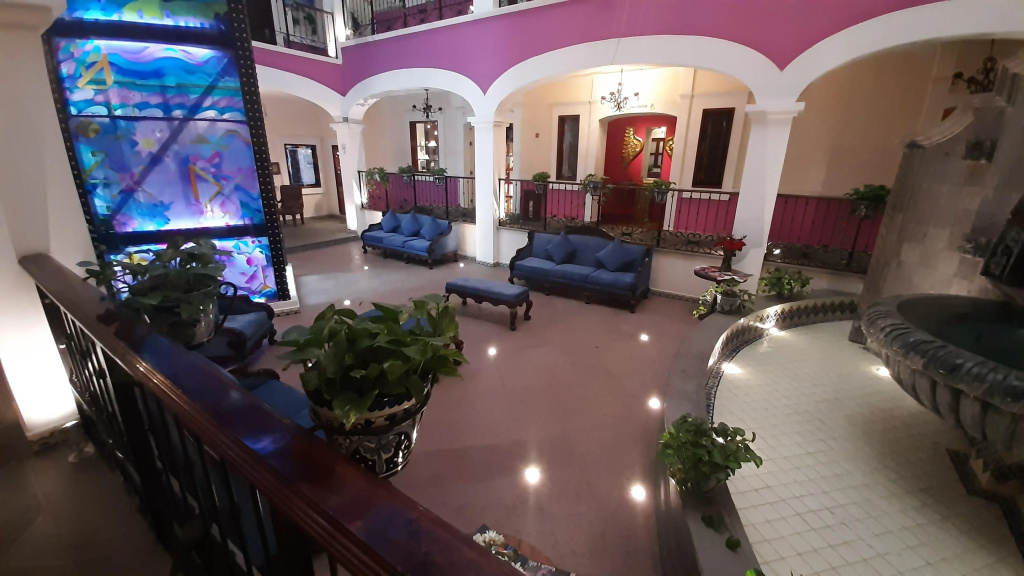 Hotel photo 2