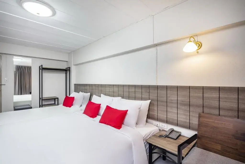 Livotel Express Hotel Ramkhamhaeng 50  Bangkok — фото