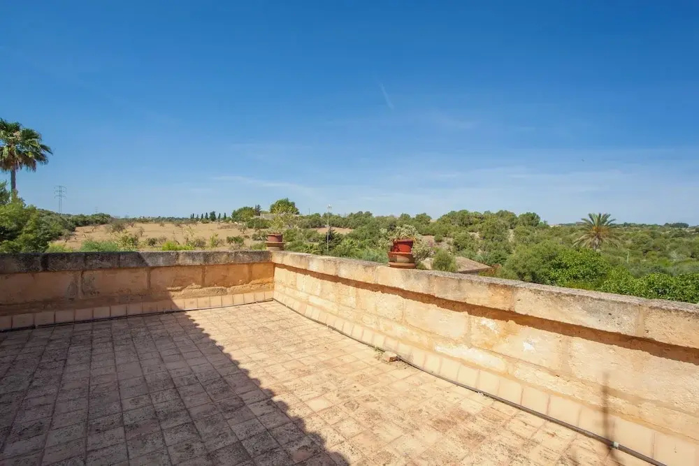 - House In