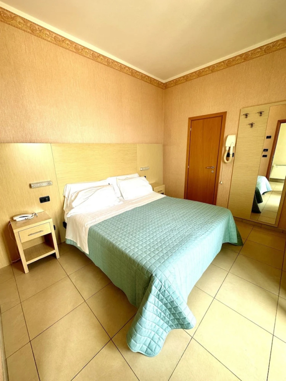 Royal Double room (full double bed)