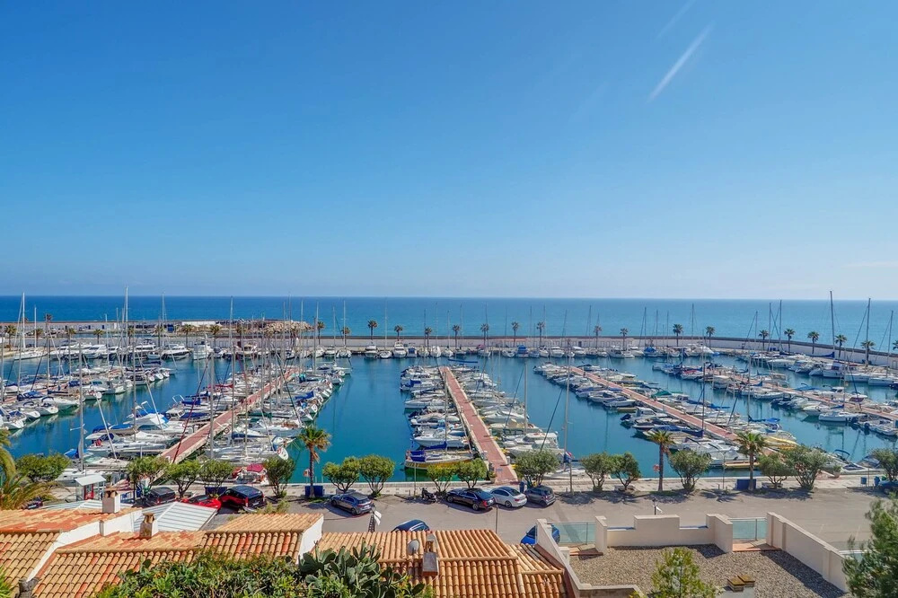 Beach & Waterfront